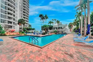 3600 Mystic Pointe Dr, Aventura, FL 33180 - Photo 52