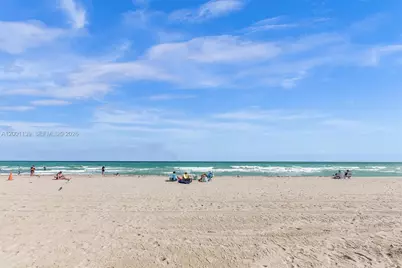 625 93rd St, Surfside, FL 33154 - Photo 44