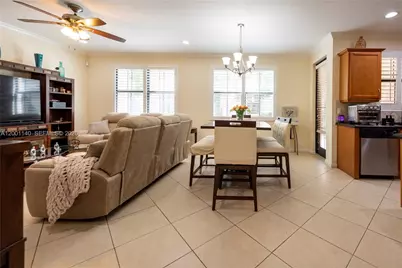 3361 NW 125th Ave, Sunrise, FL 33323 - Photo 4