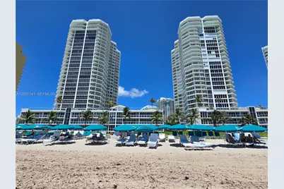 16485 Collins Ave #932, Sunny Isles Beach, FL 33160 - Photo 4