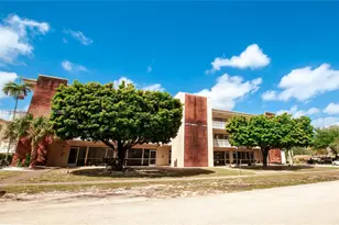 300 S Luna Ct, Hollywood, FL 33021 - Photo 30