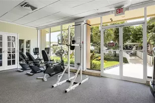 300 Bayview Dr, Sunny Isles Beach, FL 33160 - Photo 30