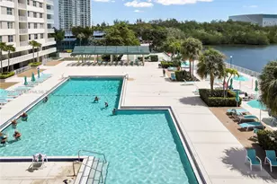 300 Bayview Dr, Sunny Isles Beach, FL 33160 - Photo 42