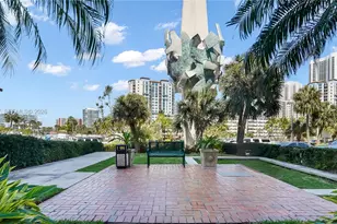 300 Bayview Dr, Sunny Isles Beach, FL 33160 - Photo 34