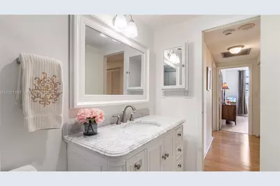 300 Bayview Dr #315, Sunny Isles Beach, FL 33160 - Photo 16