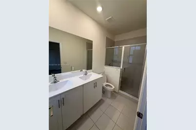11104 W 33rd Way #0, Hialeah, FL 33018 - Photo 6