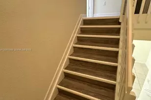 11104 W 33rd Way, Hialeah, FL 33018 - Photo 16