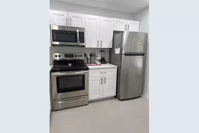 1102 Bahama Bnd #D2, Coconut Creek, FL 33066 - Photo 2