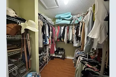 7003 NW 40th Pl, Coral Springs, FL 33065 - Photo 14