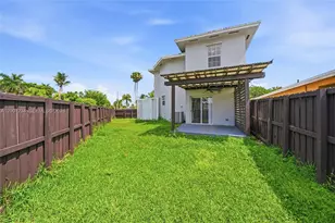 902 SW 8th Pl, Florida City, FL 33034 - Photo 14