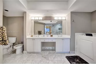 3600 Yacht Club Dr #904, Aventura, FL 33180 - Photo 40