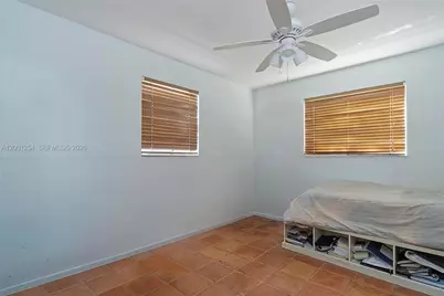 19751 SW 84th Ave, Cutler Bay, FL 33189 - Photo 22