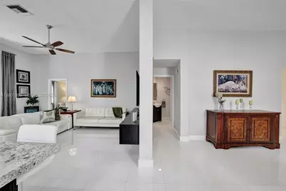 1445 NW 143rd Ave, Pembroke Pines, FL 33028 - Photo 22