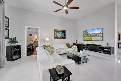 1445 NW 143rd Ave, Pembroke Pines, FL 33028 - Photo 38