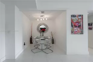 90 SW 3rd St, Miami, FL 33130 - Photo 4