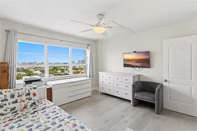 340 Sunset Dr #1210, Fort Lauderdale, FL 33301 - Photo 46