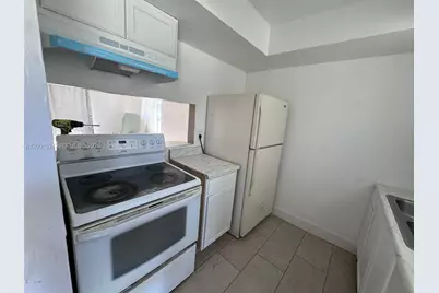 5535 Tenth Ave #1, Fort Myers, FL 33907 - Photo 6