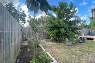 800 N 70th Ave, Hollywood, FL 33024 - Photo 16
