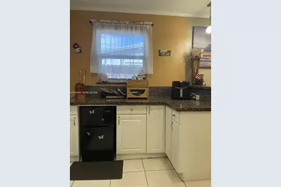 800 N 70th Ave, Hollywood, FL 33024 - Photo 8