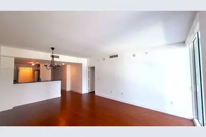253 NE 2nd St #1004, Miami, FL 33132 - Photo 10