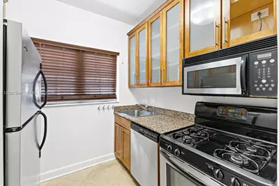 1561 Lenox Ave #4, Miami Beach, FL 33139 - Photo 6
