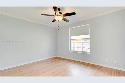 1067 Julia Heights Dr, Lantana, FL 33462 - Photo 12