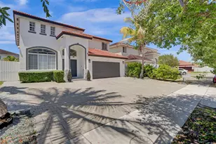 10231 SW 227th Ln, Cutler Bay, FL 33190 - Photo 2