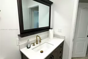5530 NW Miami Ct, Miami, FL 33127 - Photo 36