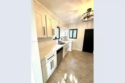 5530 NW Miami Ct, Miami, FL 33127 - Photo 12