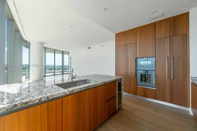 175 SE 25 Rd #501, Miami, FL 33129 - Photo 18