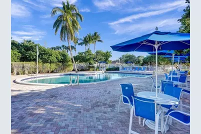 781 NW 170th Ter, Pembroke Pines, FL 33028 - Photo 30