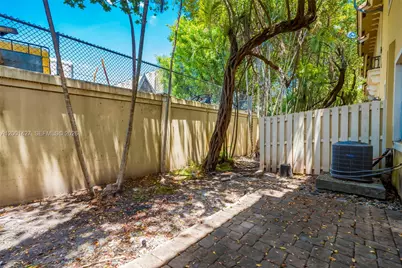 2851 W Prospect Rd #505, Tamarac, FL 33309 - Photo 22
