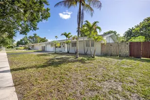 1320 NW 72nd Ave, Plantation, FL 33313 - Photo 50