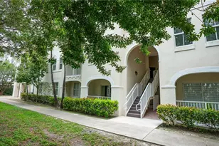 11605 NW 89th St, Doral, FL 33178 - Photo 6