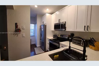 5791 NW 116 Ave #105, Doral, FL 33178 - Photo 8