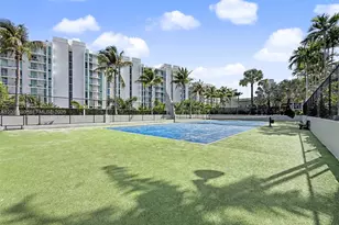 2950 NE 188th St, Aventura, FL 33180 - Photo 34