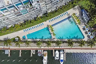 2950 NE 188th St, Aventura, FL 33180 - Photo 10