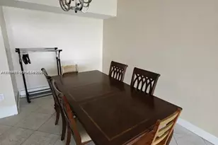 3701 N Country Club Dr, Aventura, FL 33180 - Photo 2