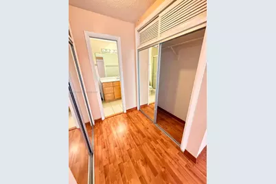 2750 N 34th Ave #9D, Hollywood, FL 33021 - Photo 14