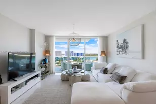 400 Sunny Isles Blvd, Sunny Isles Beach, FL 33160 - Photo 20