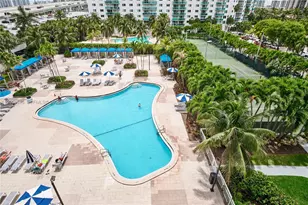 19370 Collins Ave, Sunny Isles Beach, FL 33160 - Photo 16