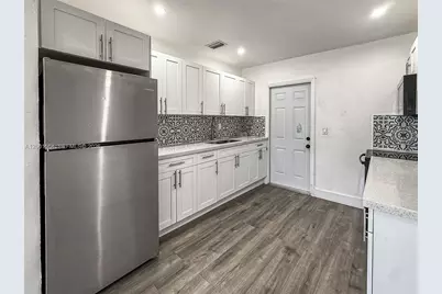 2620 NW 18th Ter #3, Oakland Park, FL 33311 - Photo 4