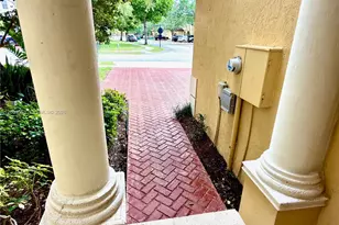 14110 SW 51st Ct, Miramar, FL 33027 - Photo 6
