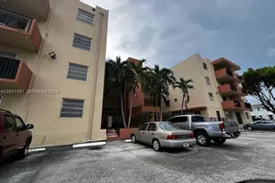 677 SW 9th Ave, Miami, FL 33130 - Photo 2