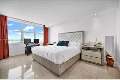 5601 Collins Ave #903, Miami Beach, FL 33140 - Photo 10