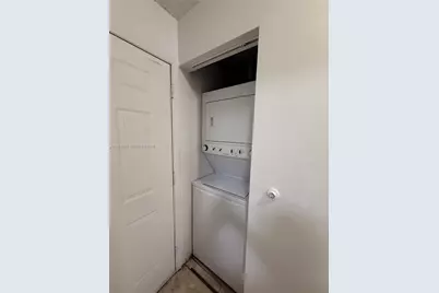 8851 NW 119th St #2213-2, Hialeah Gardens, FL 33018 - Photo 28