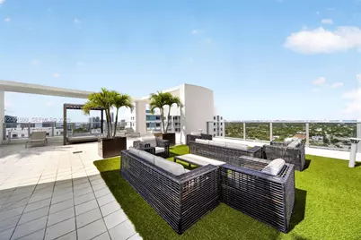 1010 SW 2nd Ave #1605, Miami, FL 33130 - Photo 32