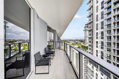 1010 SW 2nd Ave #1605, Miami, FL 33130 - Photo 20
