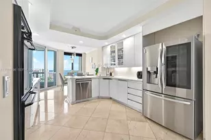 21050 Point Pl, Aventura, FL 33180 - Photo 14