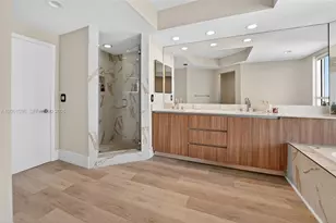 21050 Point Pl, Aventura, FL 33180 - Photo 22